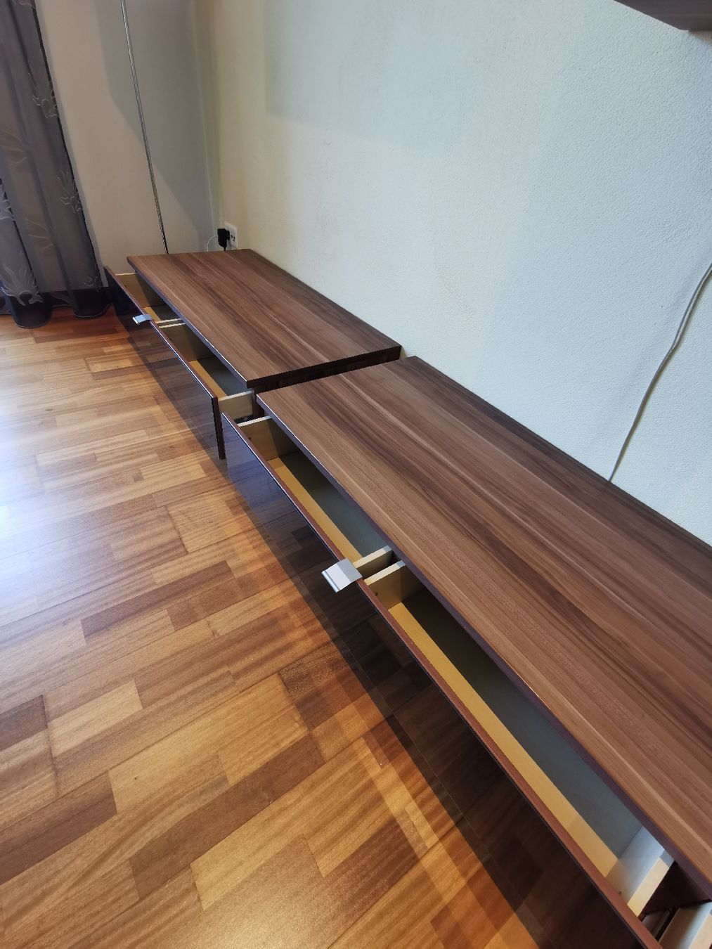 Scaffali: Moderne Wohnwand – Usato da Urswil venduto da Figugegu2 7