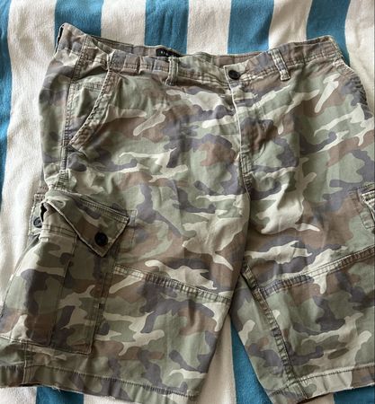 SMOG Herren Camouflage Shorts, Gr. XL - Top Zustand!