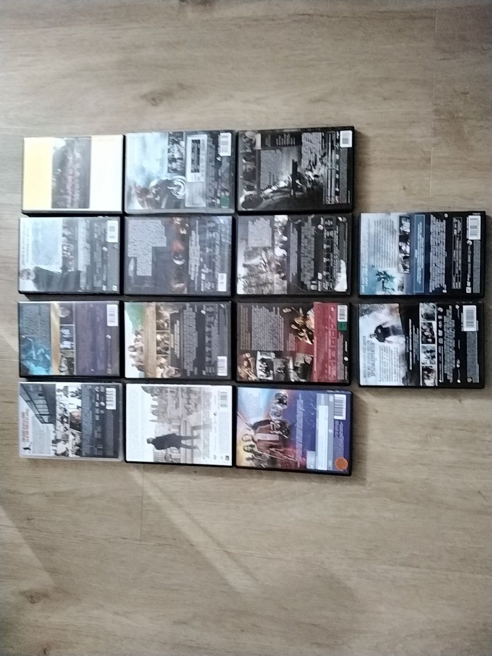 Tutti i DVDs: 14 DVD :  spannende Filme – Usato da Breitenbach venduto da Luckn 1