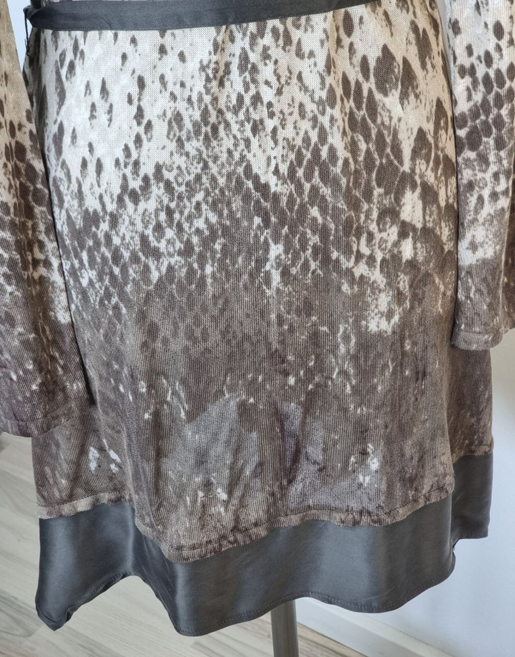 Kleider: M 38/40 PASSPORT Kleid langarm Schlangenprint Boho – Neu (gemäss Beschreibung) aus Dürnten von Bachtelsurfer 8