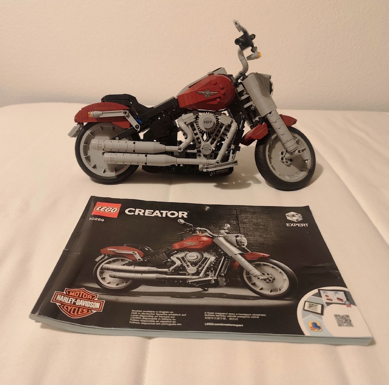 Lego Kit di costruzioni: LEGO Creator Expert 10269 Harley-Davidson Fat Boy – Usato da Schlieren venduto da Wizza