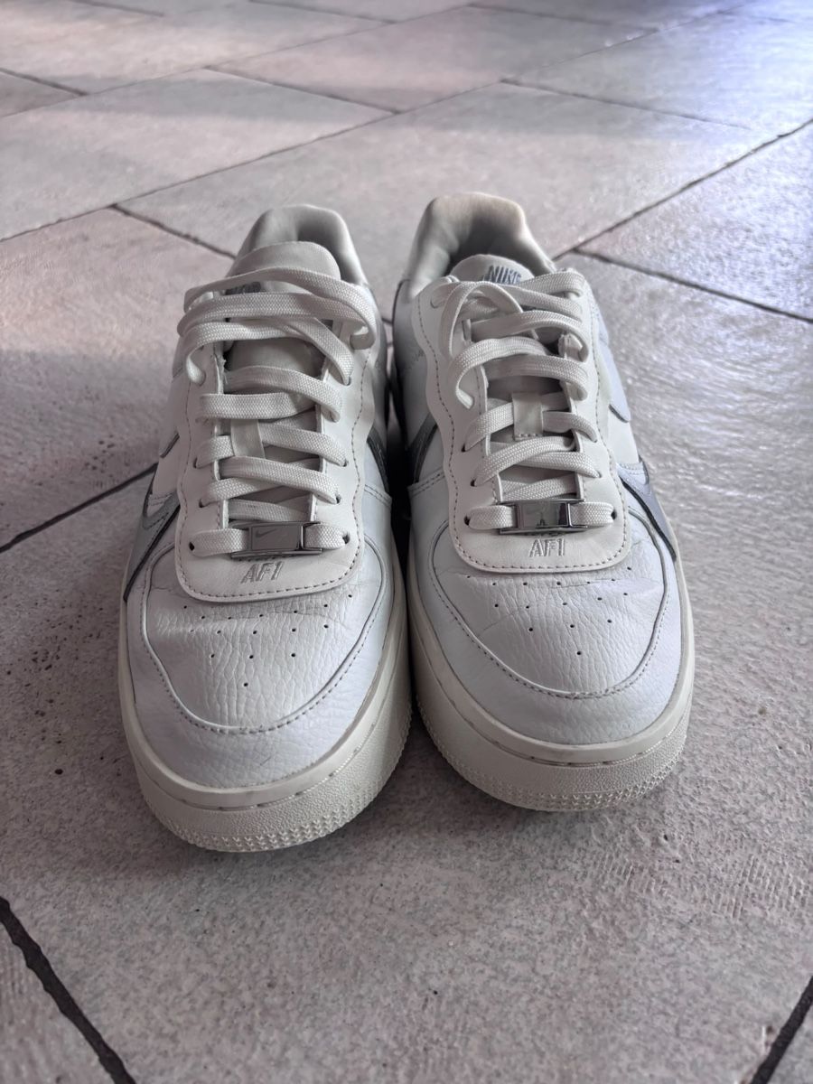 Nike Chaussures hommes: Baskets Nike Air Force blanches T39 – D'occasion à La Chaux-de-Fonds par seb6969 2