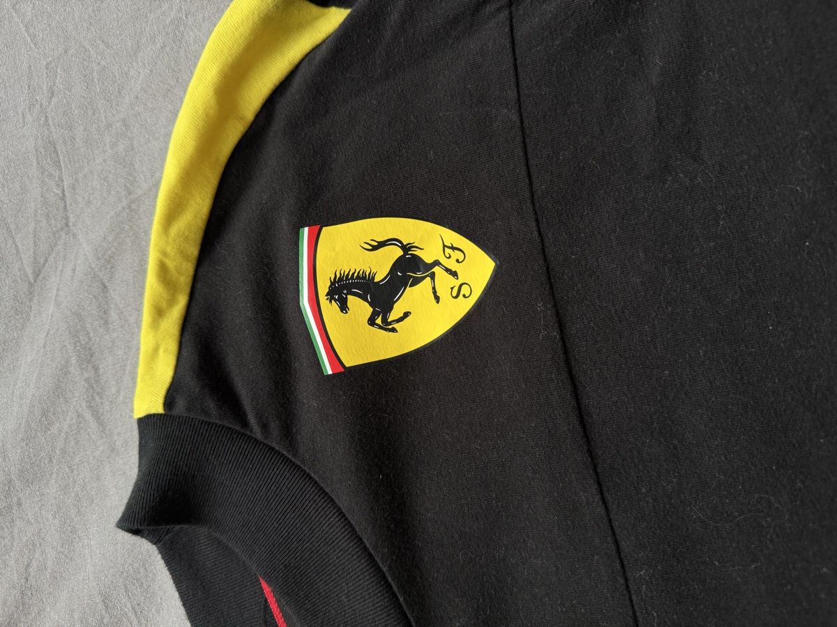 Puma T-shirt: Ferrari Puma T-Shirt – Nuovo (secondo la descrizione) da Zürich venduto da yneez 2