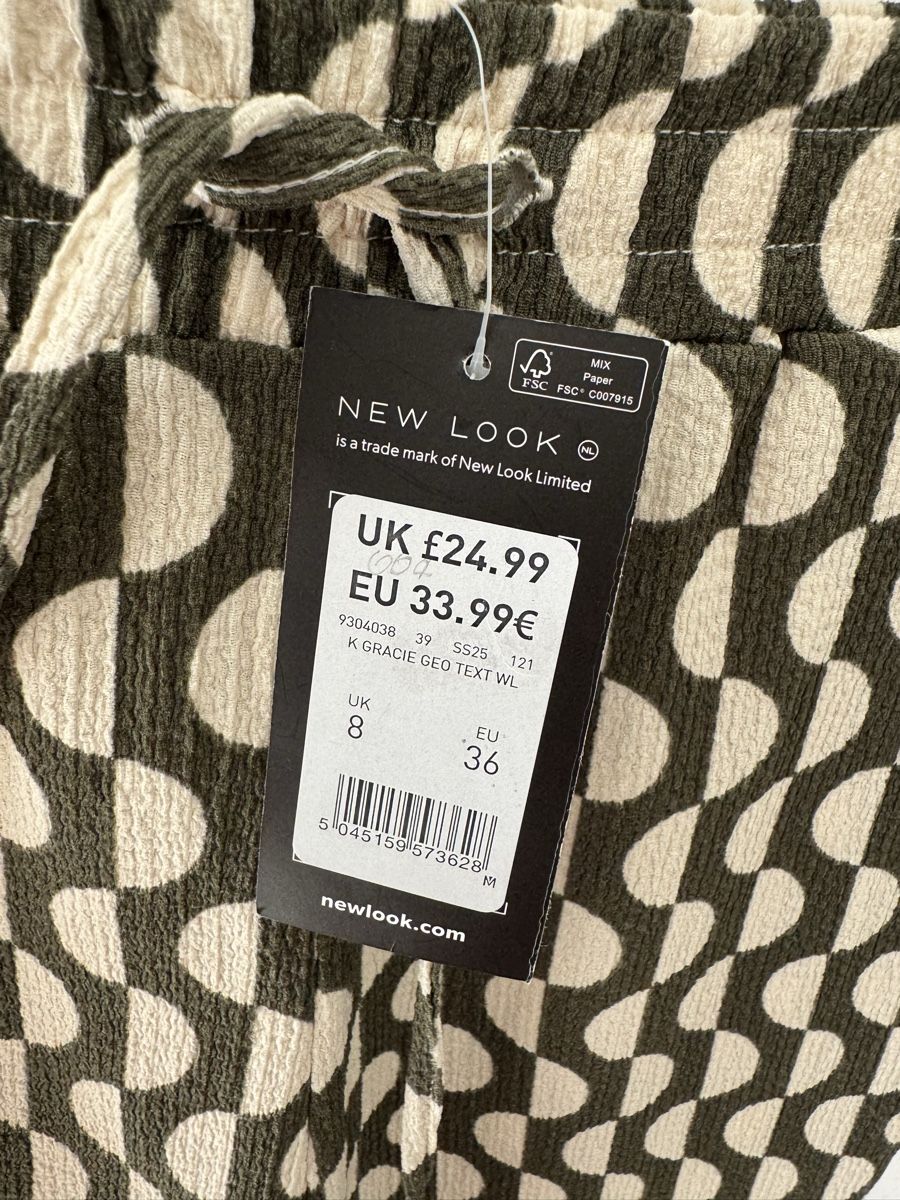 New Look Hosen: New Look new pants with geometric print  – Neu und originalverpackt aus Zürich von di_archive 2