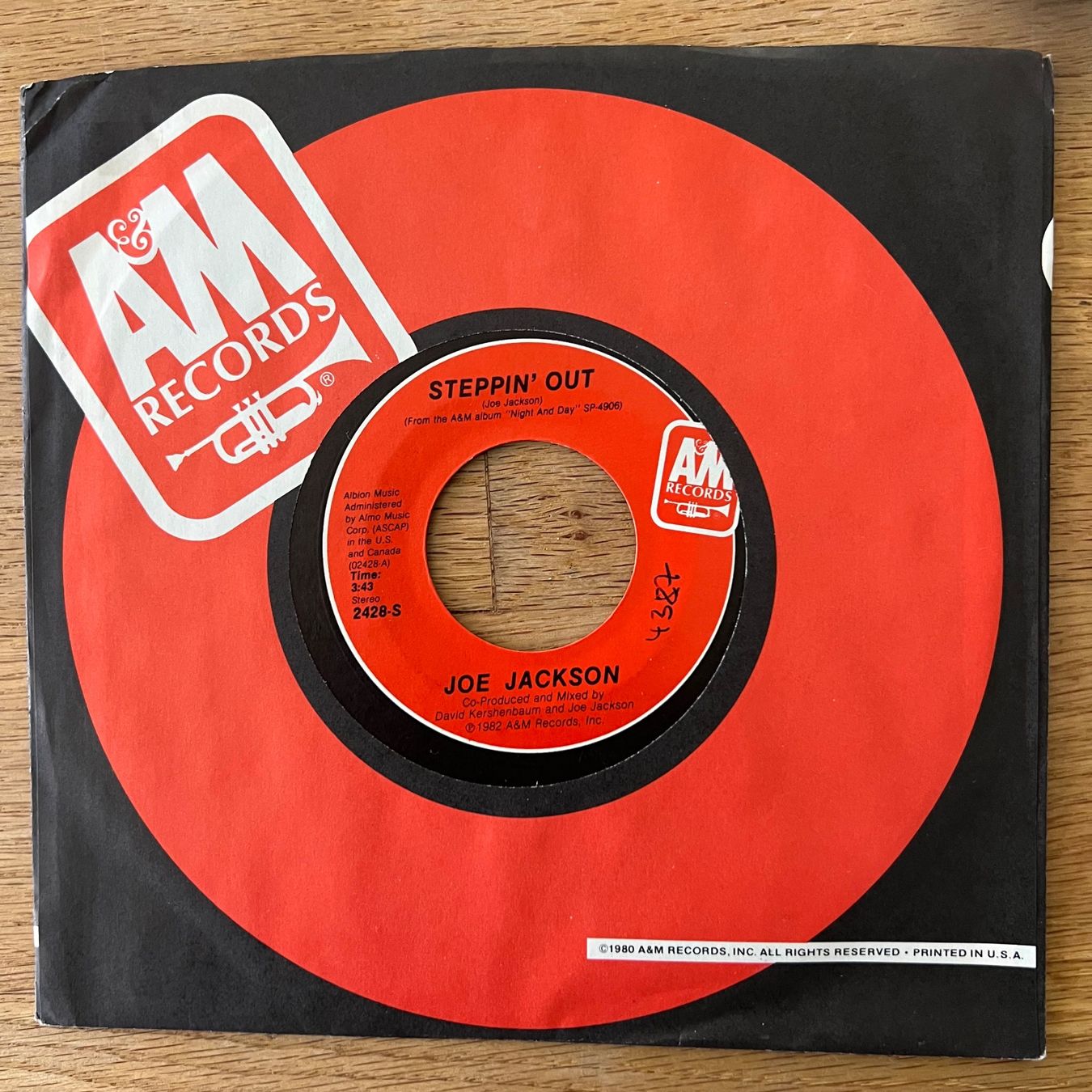 Schallplatten: Joe Jackson - Steppin' Out / 1. US-Press. 1982 - TOP – Gebraucht aus Gais von soundcave57