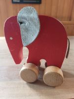 Holzspielzeug Elefant auf Rädern