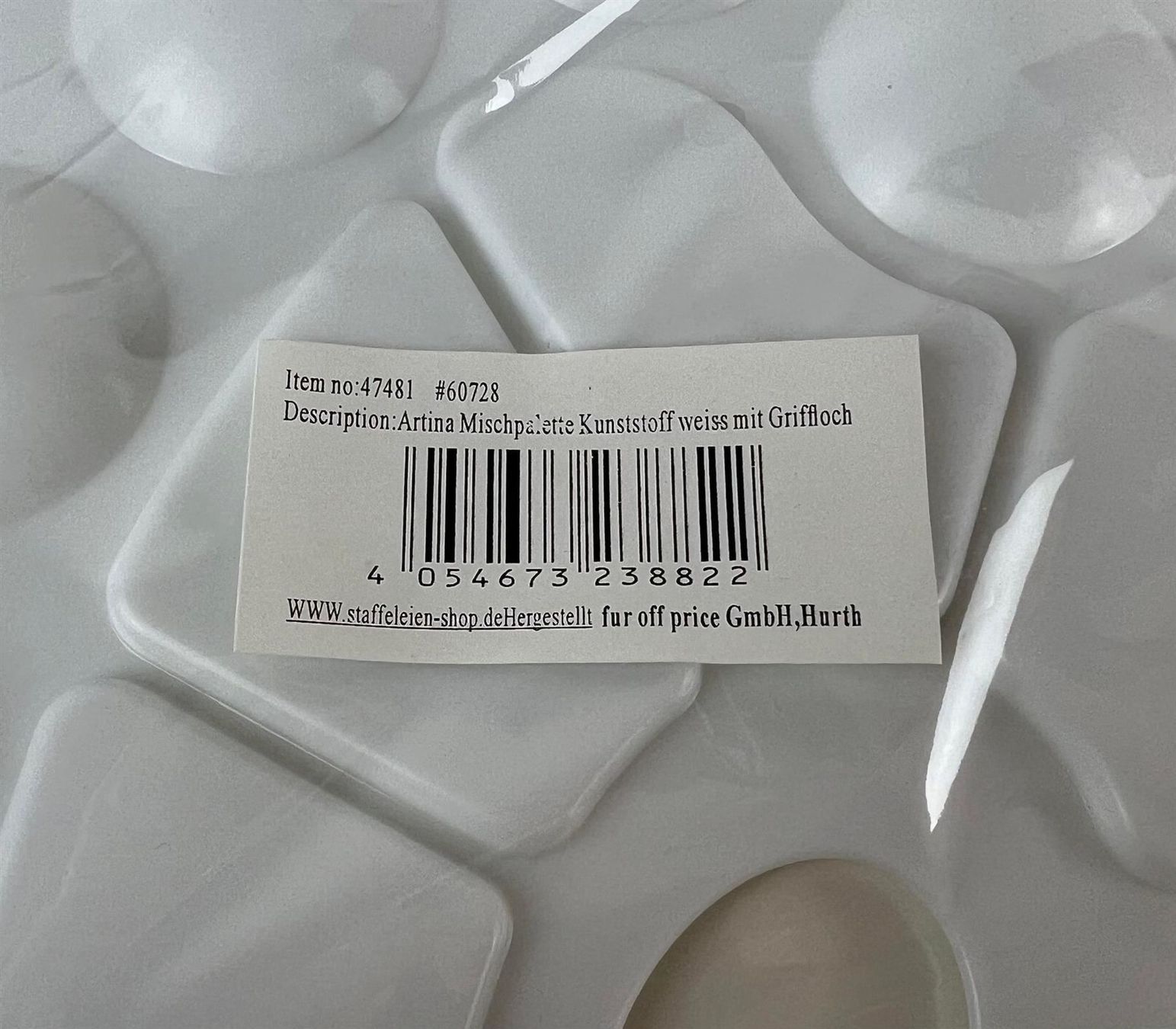 Farben: Artina Mischpalette weiss – Neu und originalverpackt aus Stein am Rhein von Moons_of_Saturn 4