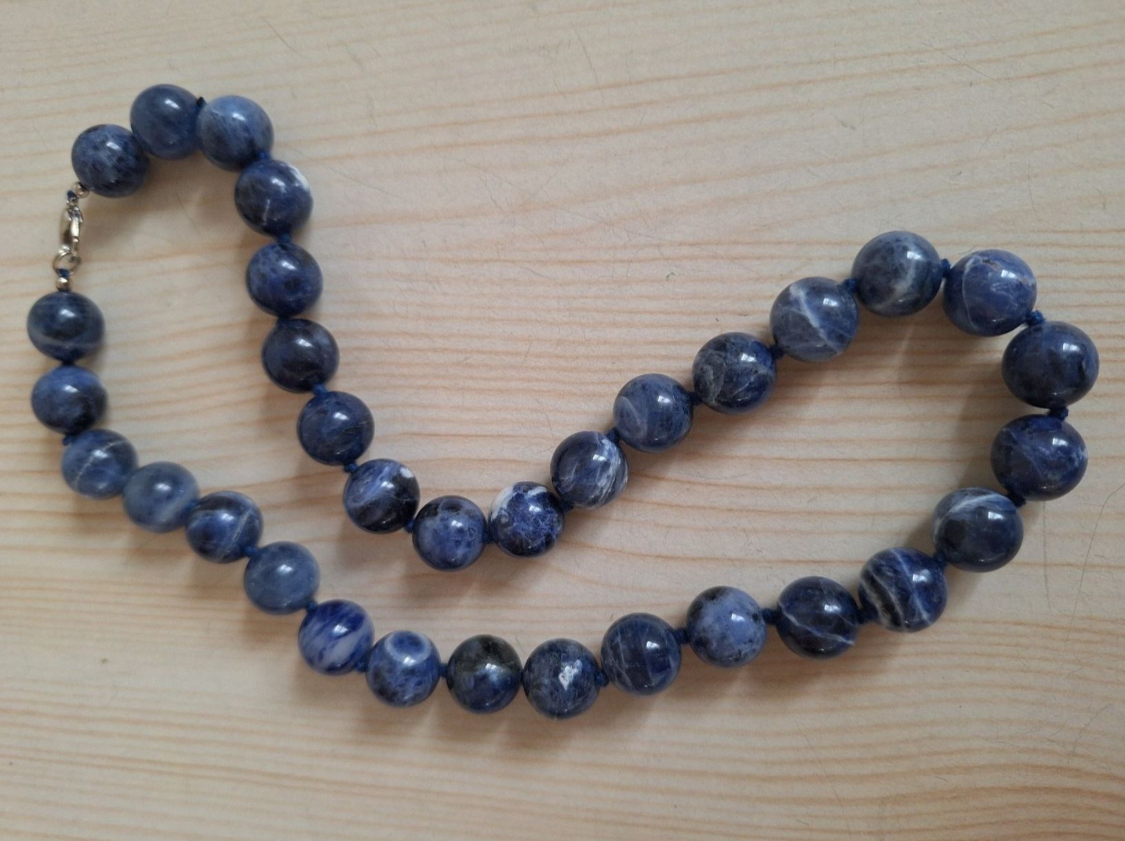 Catenine: Edelsteinkette Blau – Usato da Kerzers venduto da ExpressoTerreno 1
