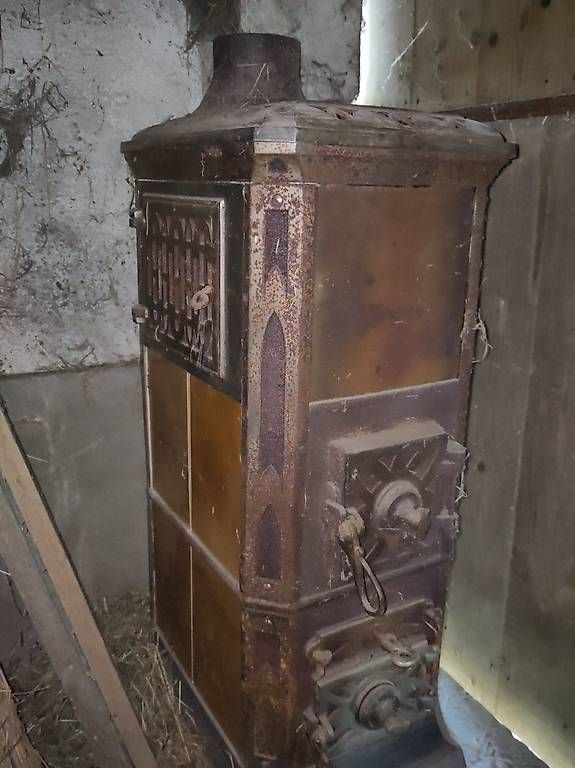 Autres meubles anciens: Gestellofen – D'occasion à Wilen b. Wollerau par mooontjen 1