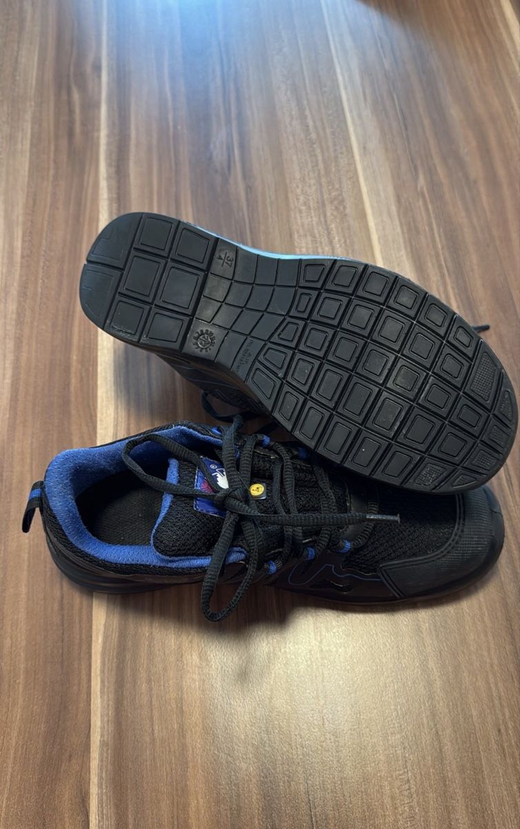 Scarpe da uomo: Sicherheitsschuhe 37 himalaya – Usato da Luterbach venduto da uhrmacherin89 2