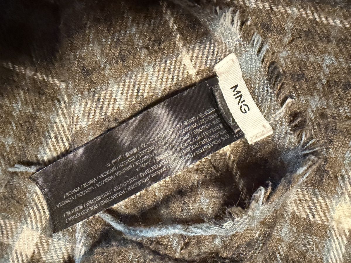 Mango Foulard & Sciarpe: Maxi scarf tartan – Usato da Muzzano venduto da lod_vw2v 3