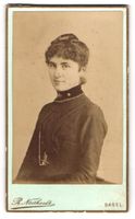 Fotografie R. Neithardt, Basel, junge Da