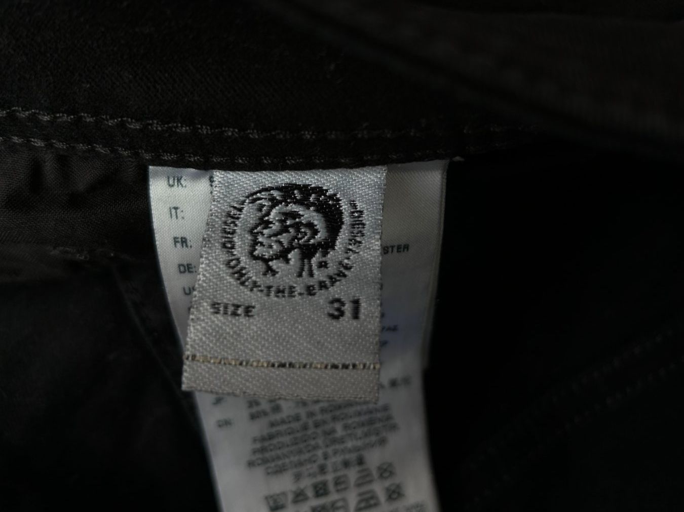Diesel Jeans: Diesel Jeans – D'occasion à St. Gallen par look-twice 5