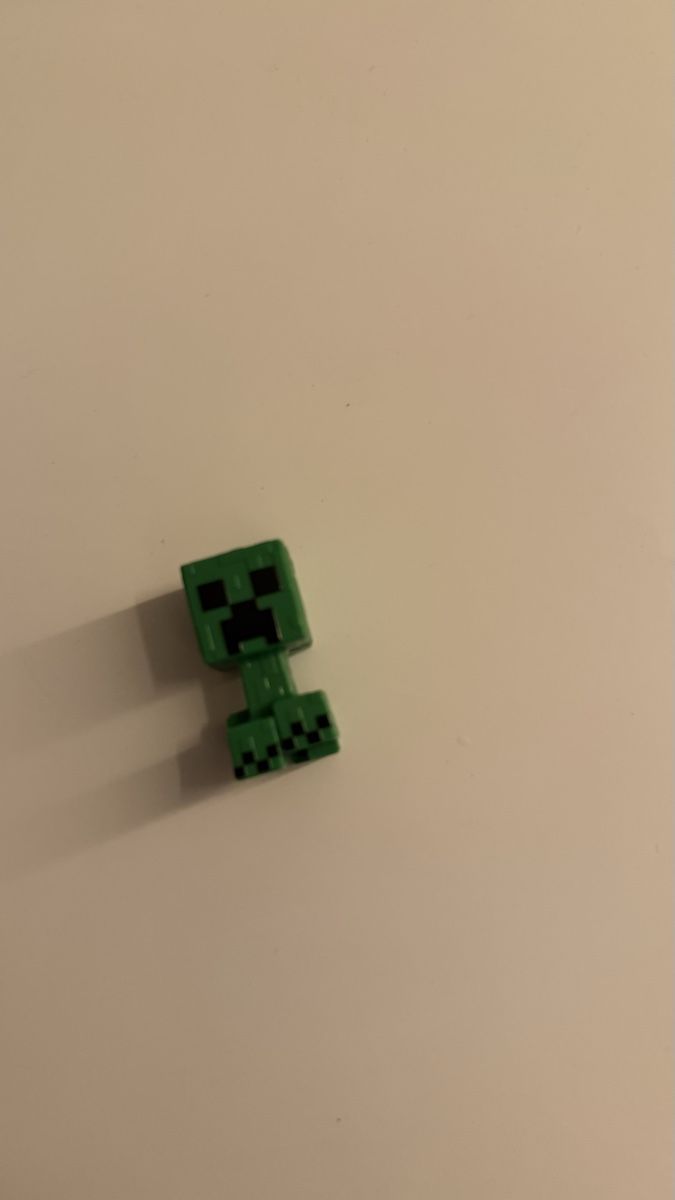 Giocattoli: Minecraft Kinder Joy Spielzeug – Nuovo (secondo la descrizione) da Uzwil venduto da XAriiX
