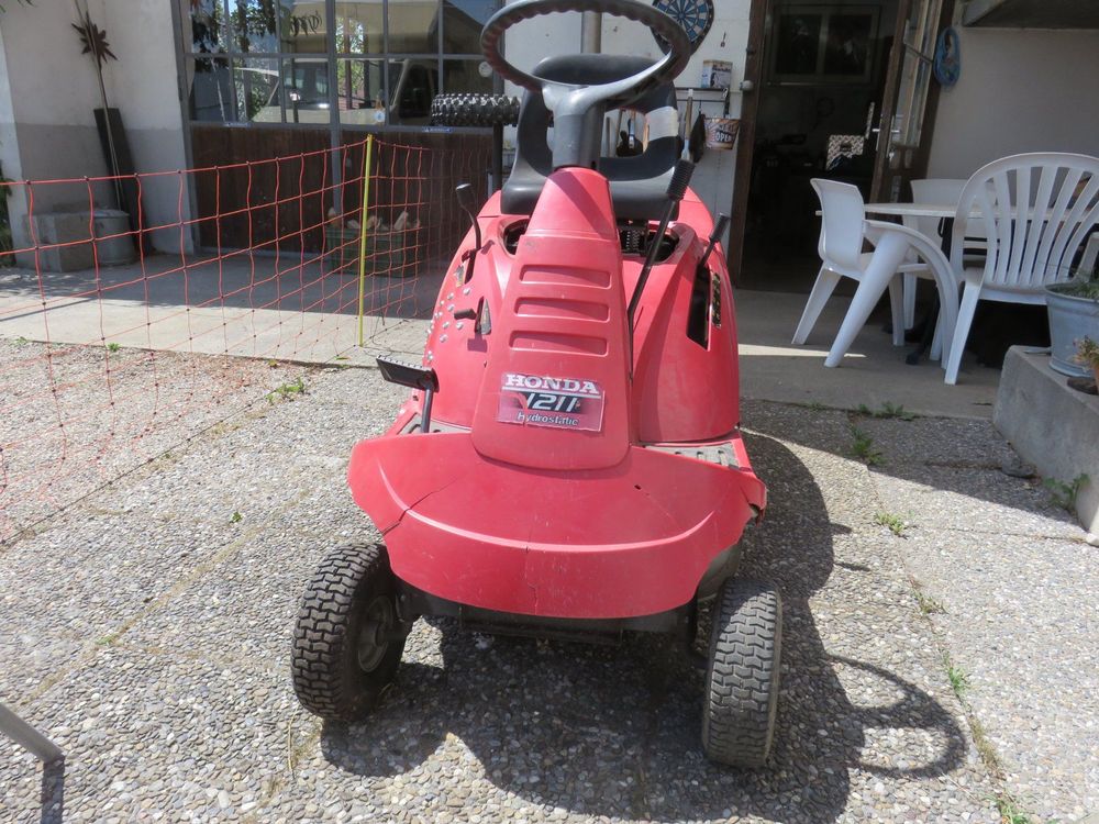 Honda discount 1211 hydrostatic