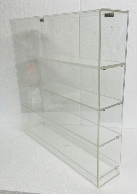 Vetrine: Acrilglas-Vitrine mit 4 Ablagen – Usato da Oberrieden venduto da Ket25 1