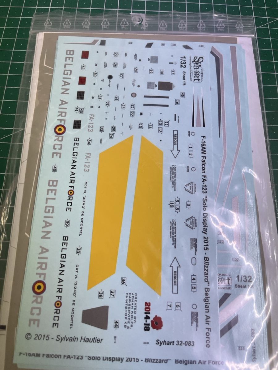 Kit di modellismo & Modellini statici: F-16AM Decals 1:32, Belgian Air Force, "Blizzard" – Nuovo e nell'imballaggio originale da Schattdorf venduto da ddi_9scw 1
