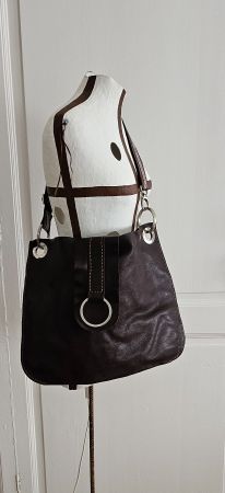 Umhängetasche Leder 100% handmade in Zurich