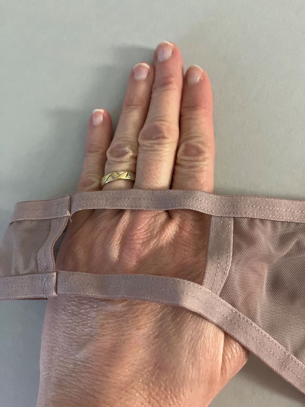 Lascana Altra biancheria intima: String, LASCANA, Grösse 44/46, Farbe Altrosa – Nuovo e nell'imballaggio originale da Rudolfstetten venduto da gst_g7xl 1