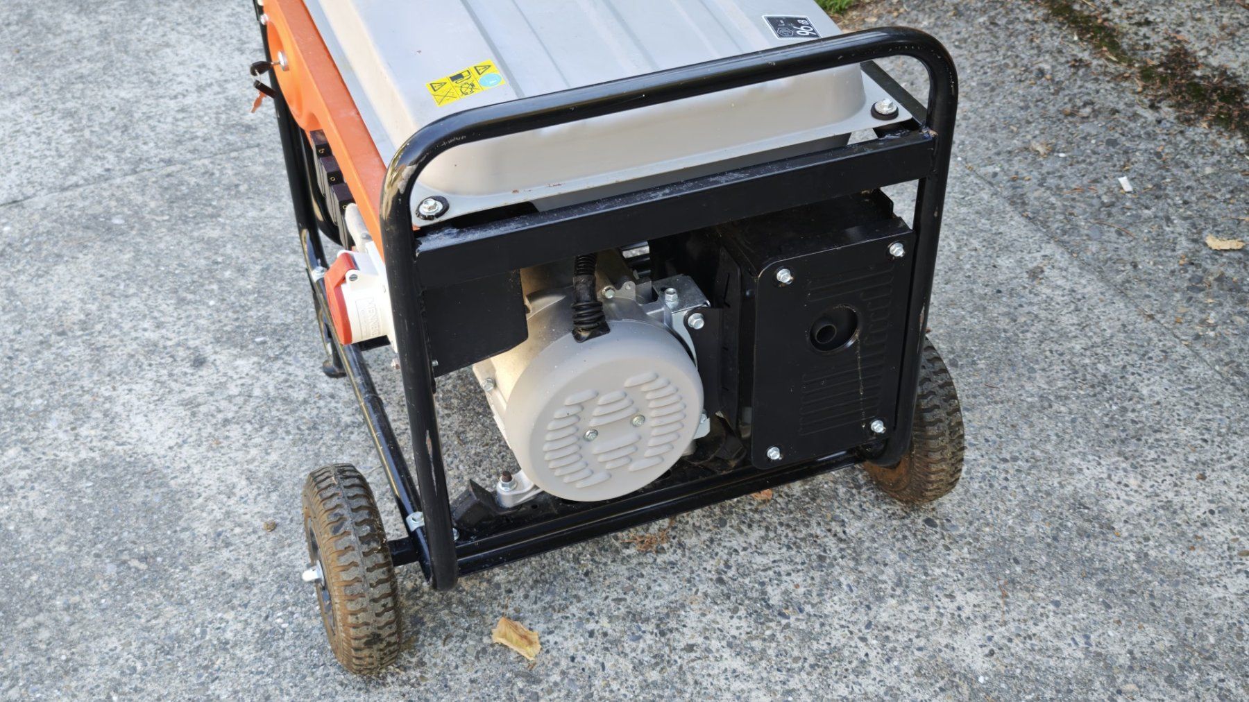 Einhell Generatori di corrente: 5,5 kW Notstromaggregat, Einhell STE 5500 Benzin – Usato da Grandcour venduto da Drscubi 4