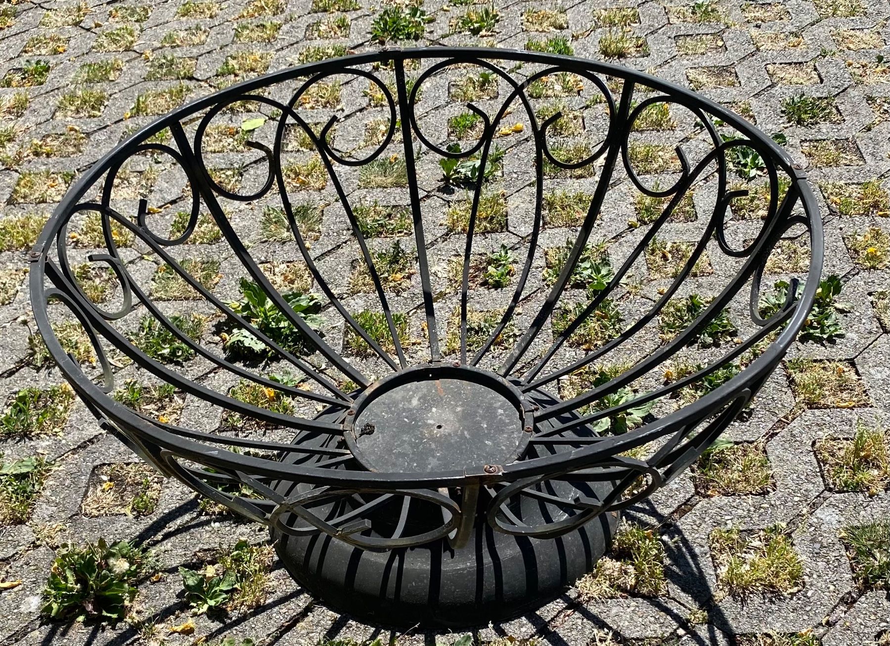 Tutte le decorazioni: Dekoration Schmiedeeisen 75cm Durchmesser – Usato da Bremgarten AG venduto da 2N1 3