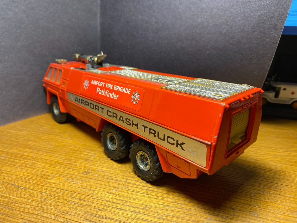 Vintage Corgi Major Flughafen Feuerwehr Chubb Pathfinder 3