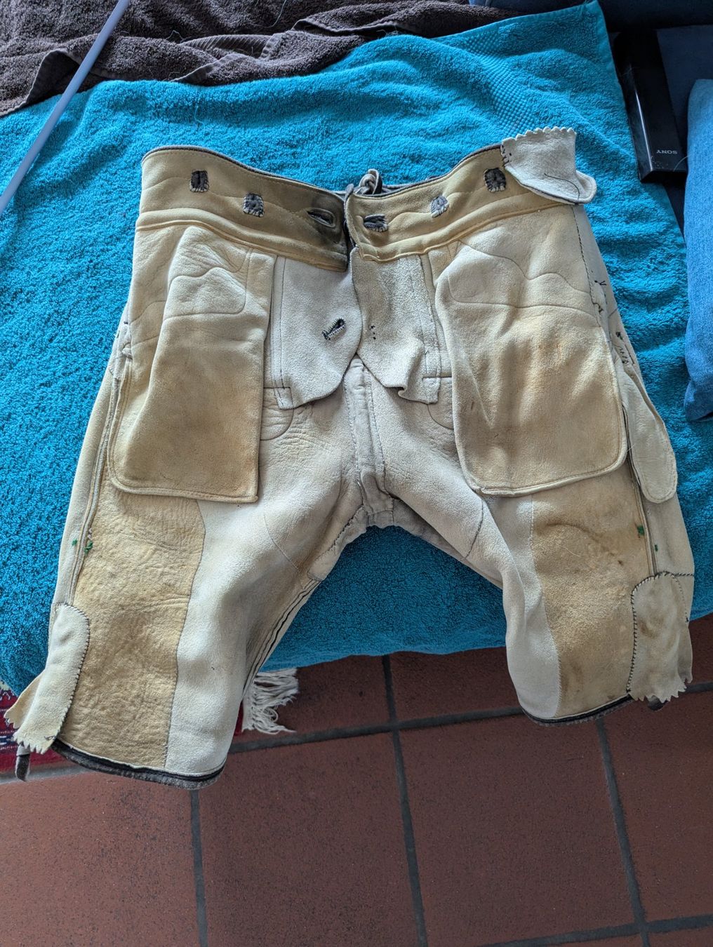 Pantaloni: Trachtenlederhose Hirschleder – Usato da Dielsdorf venduto da Noga1 5
