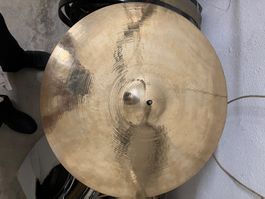 K zildjian Canada 1977