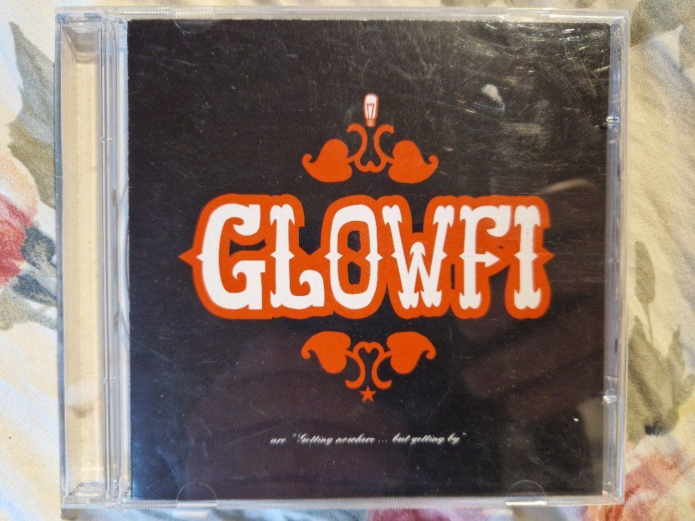 CDs: Glowfi: Getting Nowhere.. But Getting By: Vergriffene CH - b – D'occasion à Brittnau par Zibu