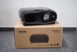 Epson EH-TW6600 (viel Zubehör)