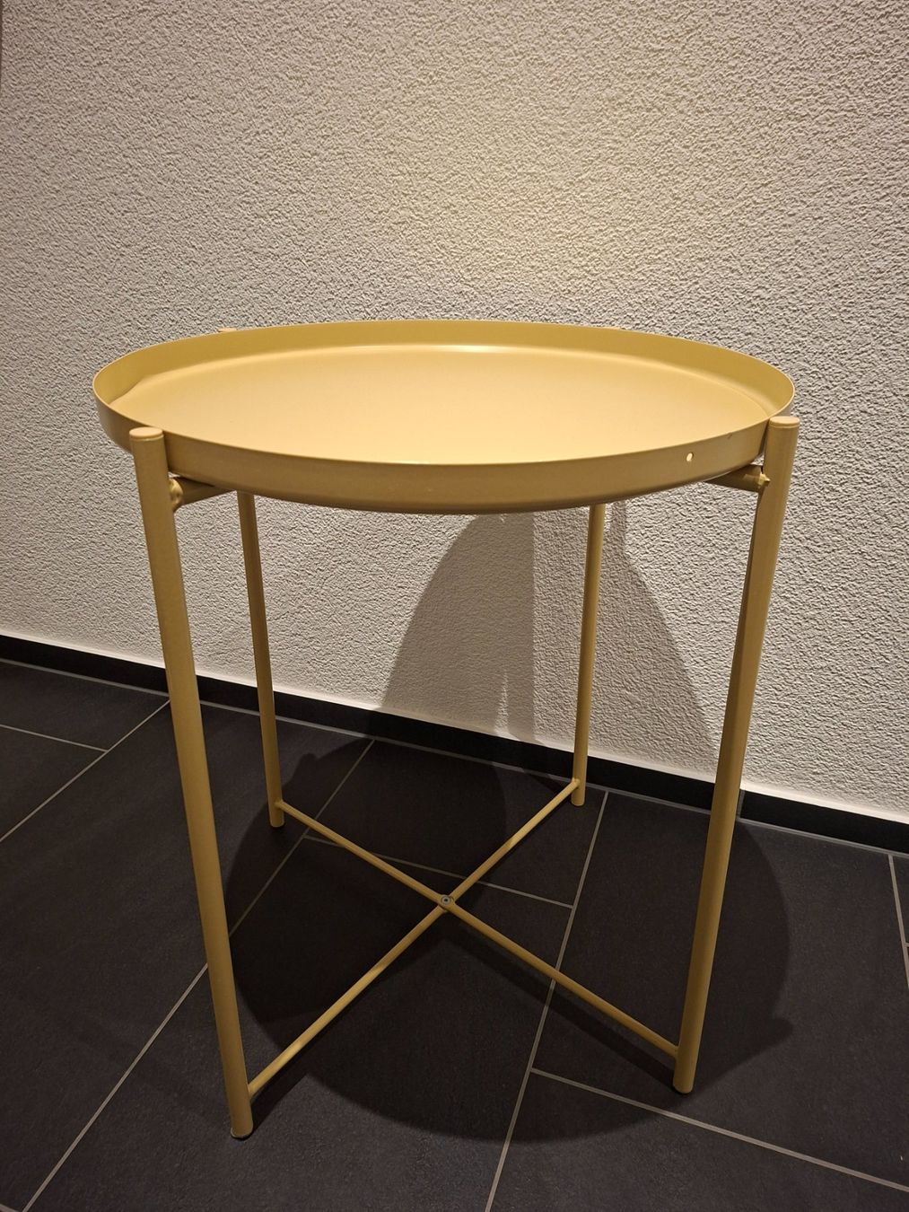 Ikea Tables: Tablettisch Ikea GALDOM – D'occasion à Ruswil par ManuelaImWald
