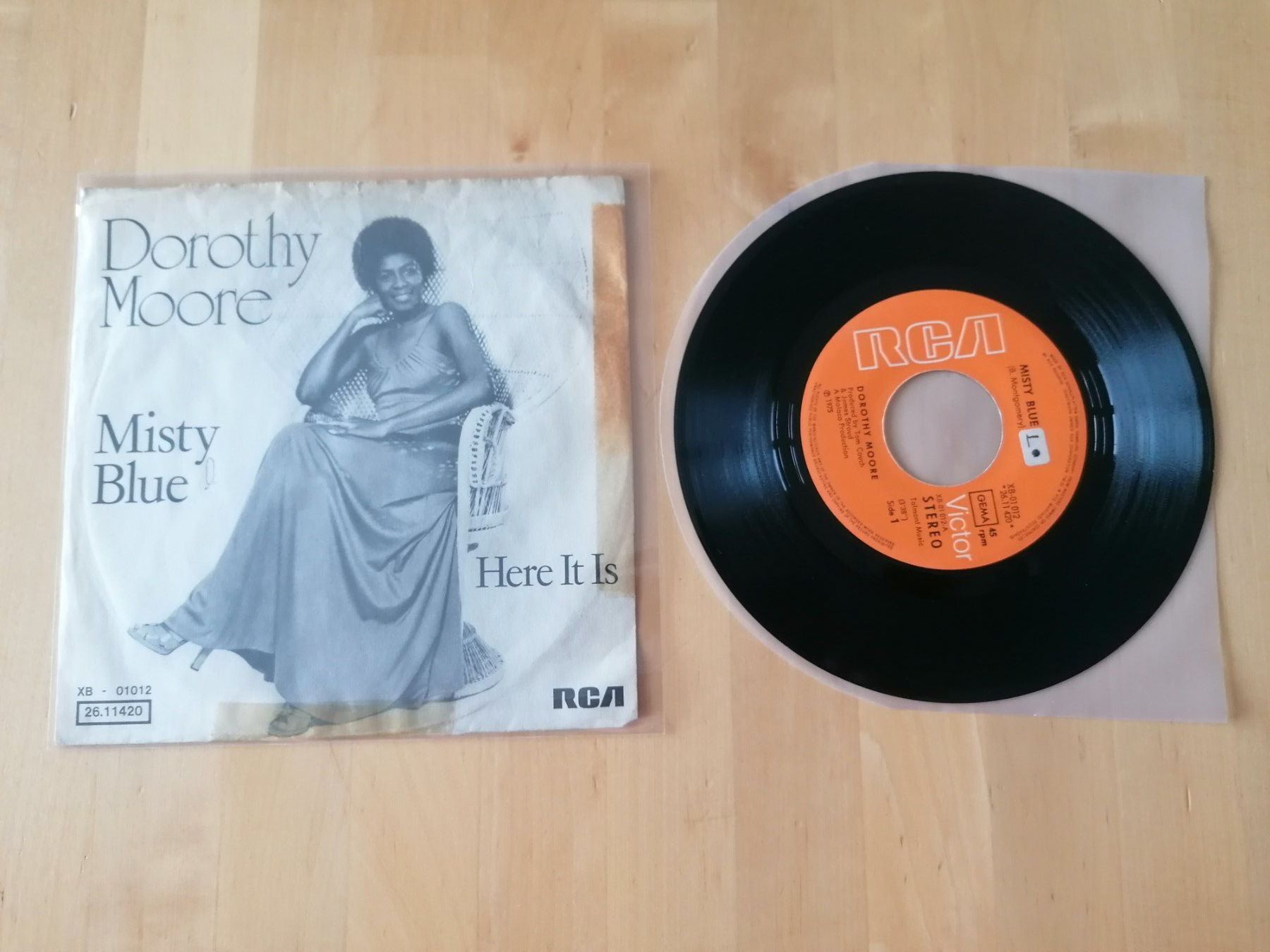 Dischi in vinile: Dorothy Moore – Misty Blue – Usato da Emmenbrücke venduto da lamorak