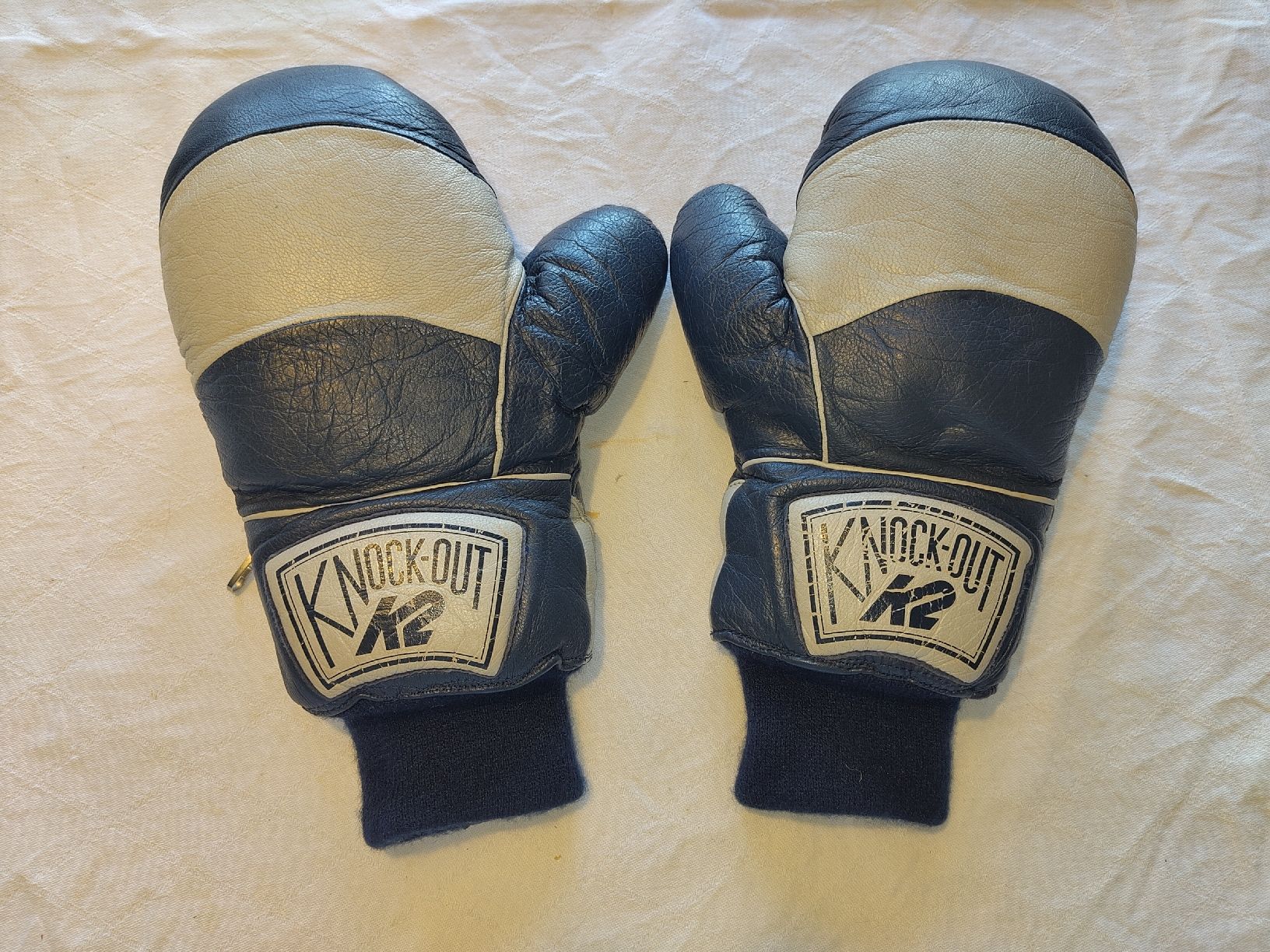 Handschuhe & Handstulpen: Vintage K2 Knock-Out Fausthandschuhe, Leder, – Gebraucht aus Biel/Bienne von DoNa82