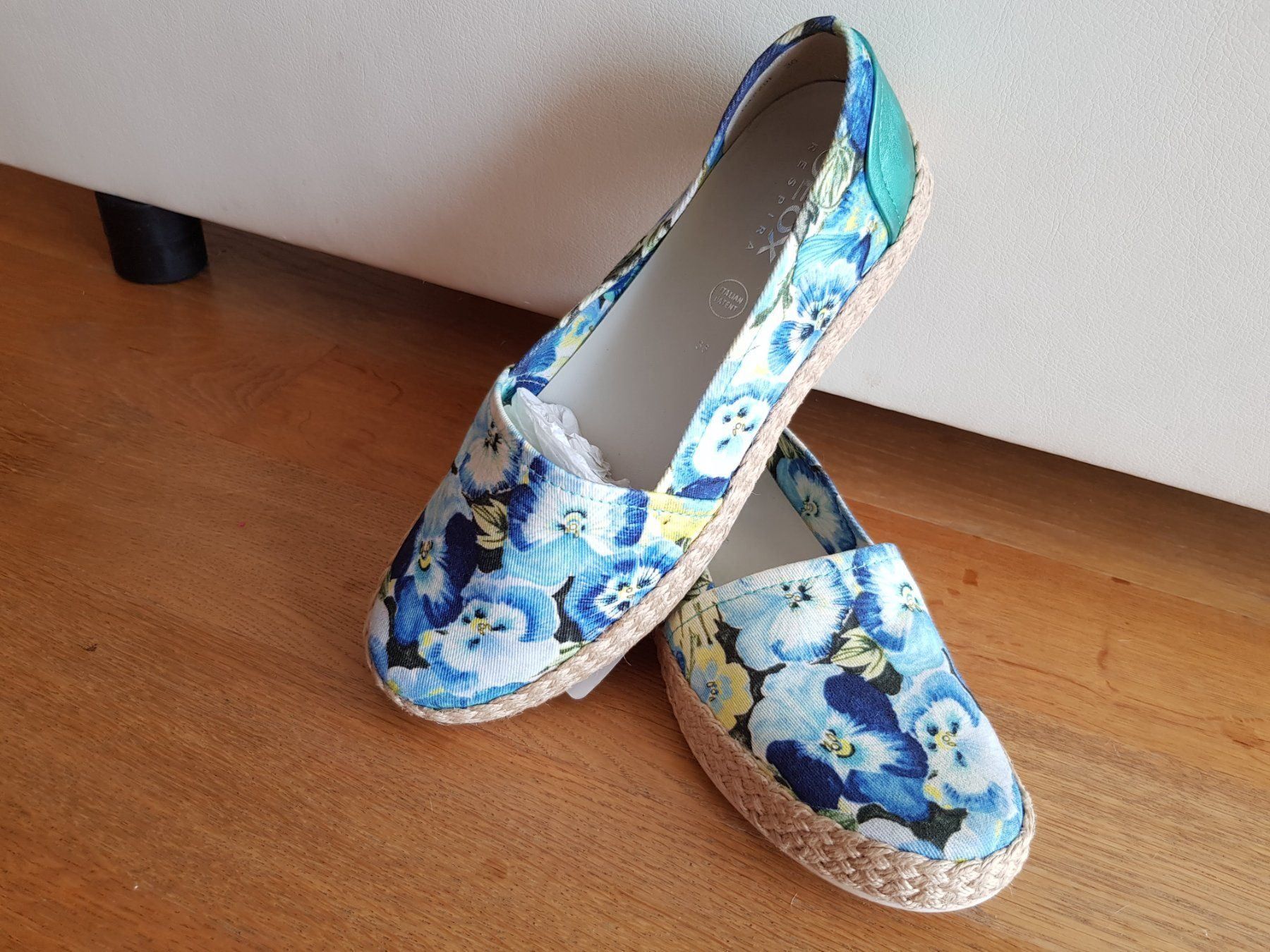 Schuhe für Mädchen: Geox Mädchenschuhe Gr.36 – Neu und originalverpackt aus Reinach AG von innamac
