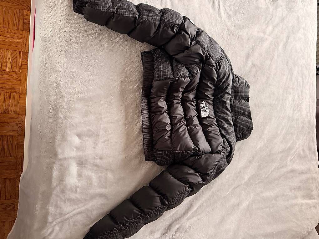Vestes: Doudoune the north face  – D'occasion à La Tour-de-Peilz par Vide_dressing1814 1