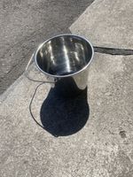 Messbecher Edelstahl mit Griff 10 Liter Inhalt guter Zustand