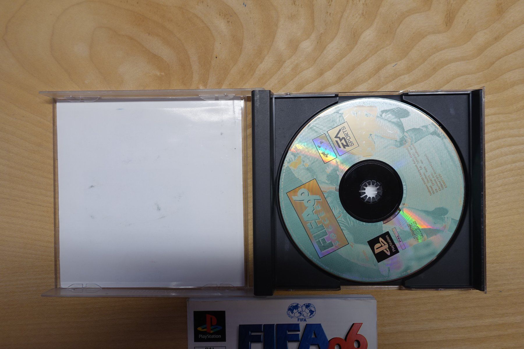 Sony Giochi: FIFA Soccer 96 – Usato da Steinach venduto da Gamecet 4