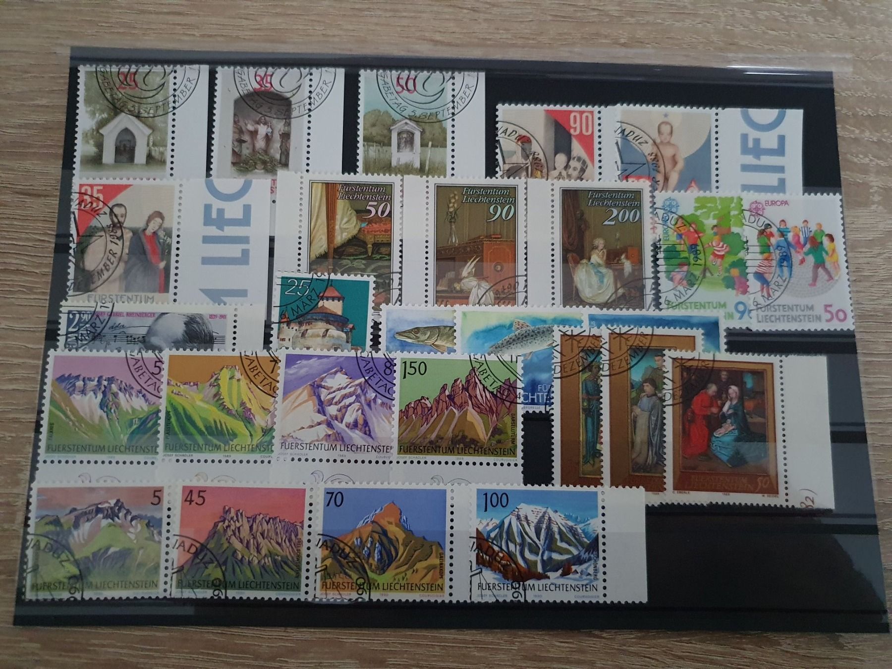 Tutti i francobolli: Liechtenstein 1988/89/90 – Usato da Balgach venduto da SIMEON27