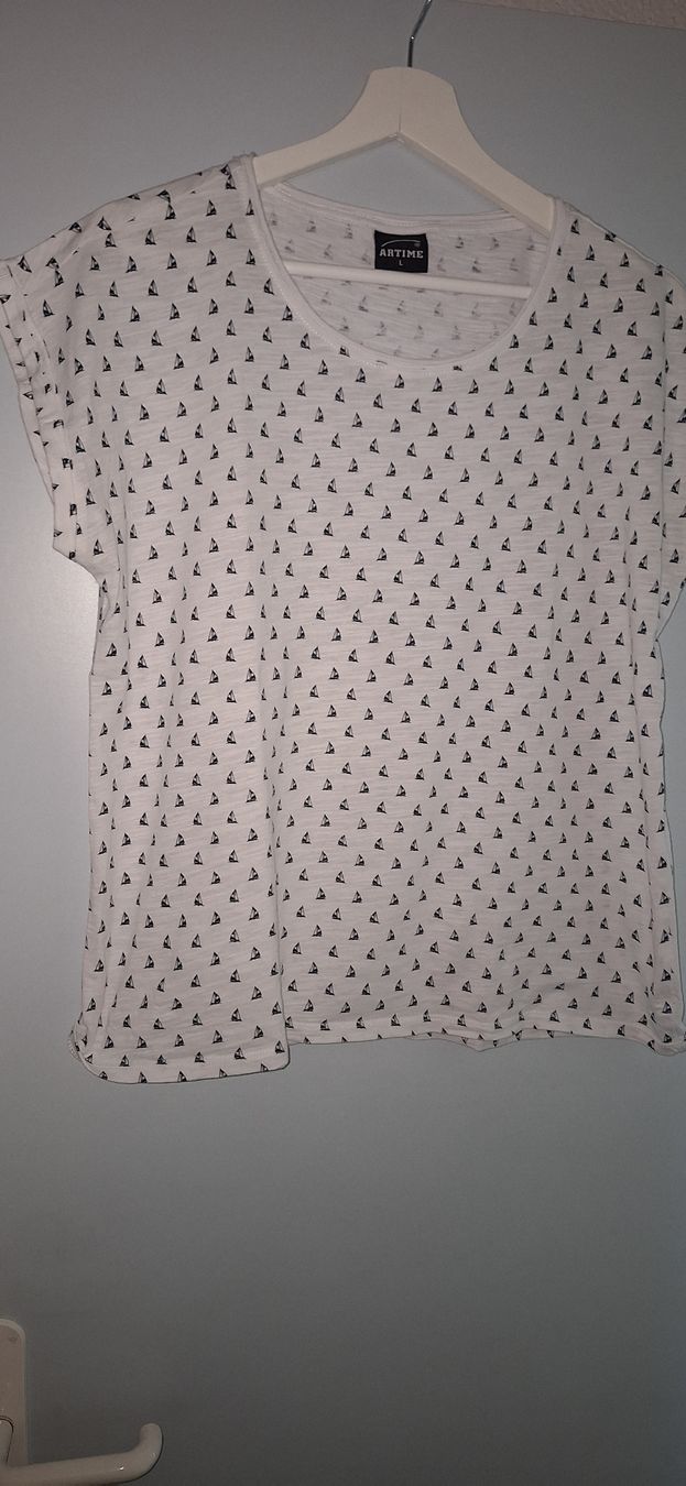 T-shirt: Damen T-Shirt Gr. L – Usato da Schwyz venduto da cla_8w6t