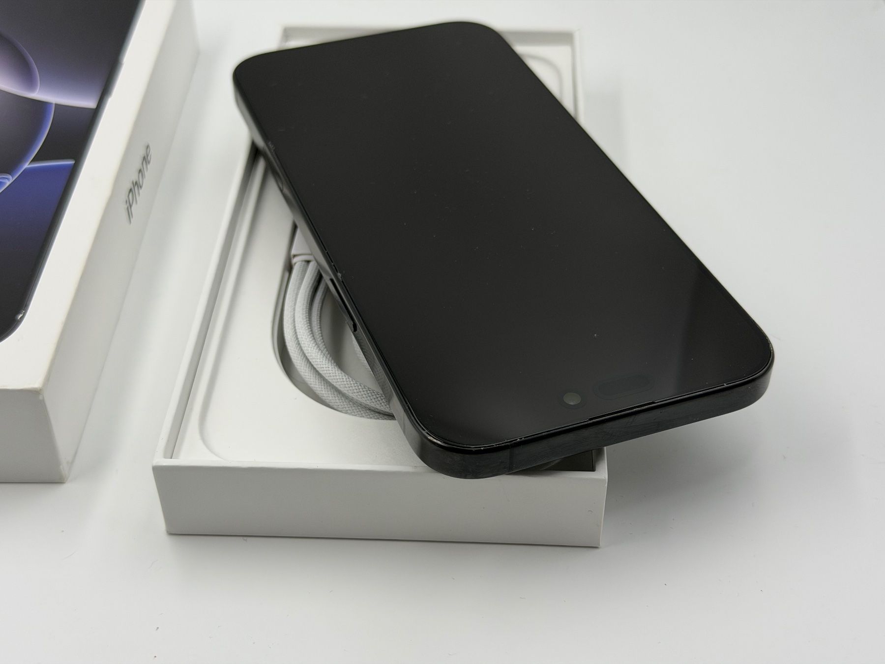 Apple Telefoni cellulari / Smartphones: Apple iPhone 16 Pro Max - 256 GB | Schwarz – Usato da Chur venduto da ReplaceHub 5