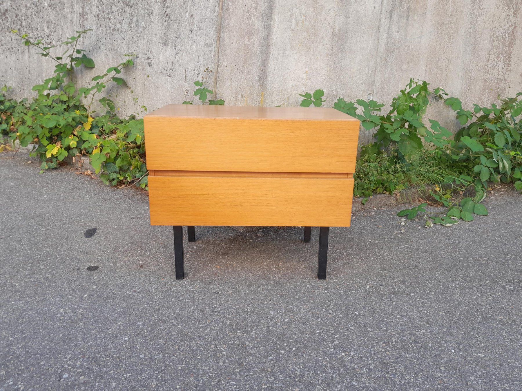Comodini: Vintage Nachttisch / Kommode / Sideboard – Usato da Männedorf venduto da Bel-view