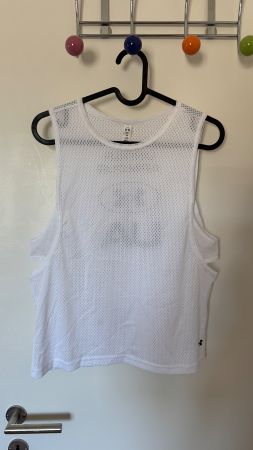 Under Armour Sport Top Weiss Mesh Gr. S