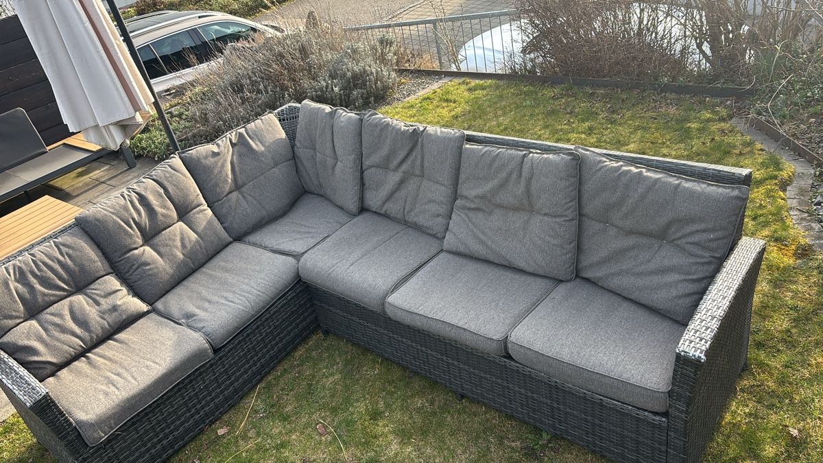 Chaises longues: Launch mit Tisch – D'occasion à Amlikon - Bissegg par Nebur1192