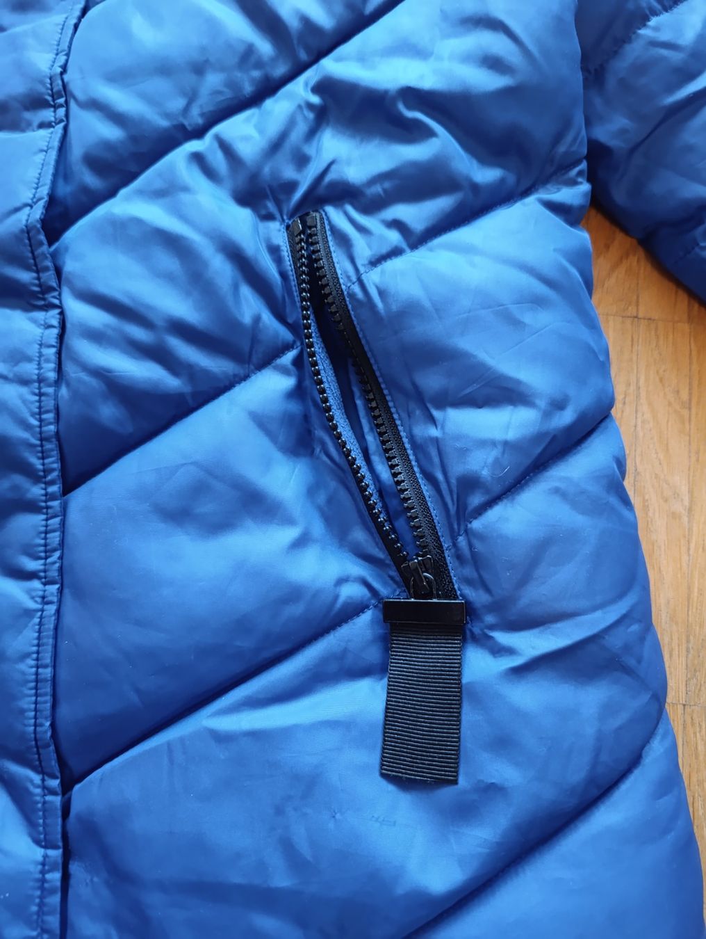 Mäntel: Benetton Kinder Winter Mantel Gr. 146-152 – Gebraucht aus Zürich von VorlonShadow 4