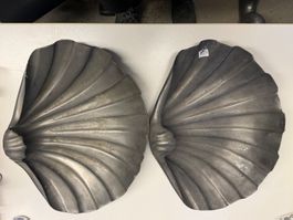 Zwei Dekoschalen Muschelform Metall gebraucht inklusive Fish