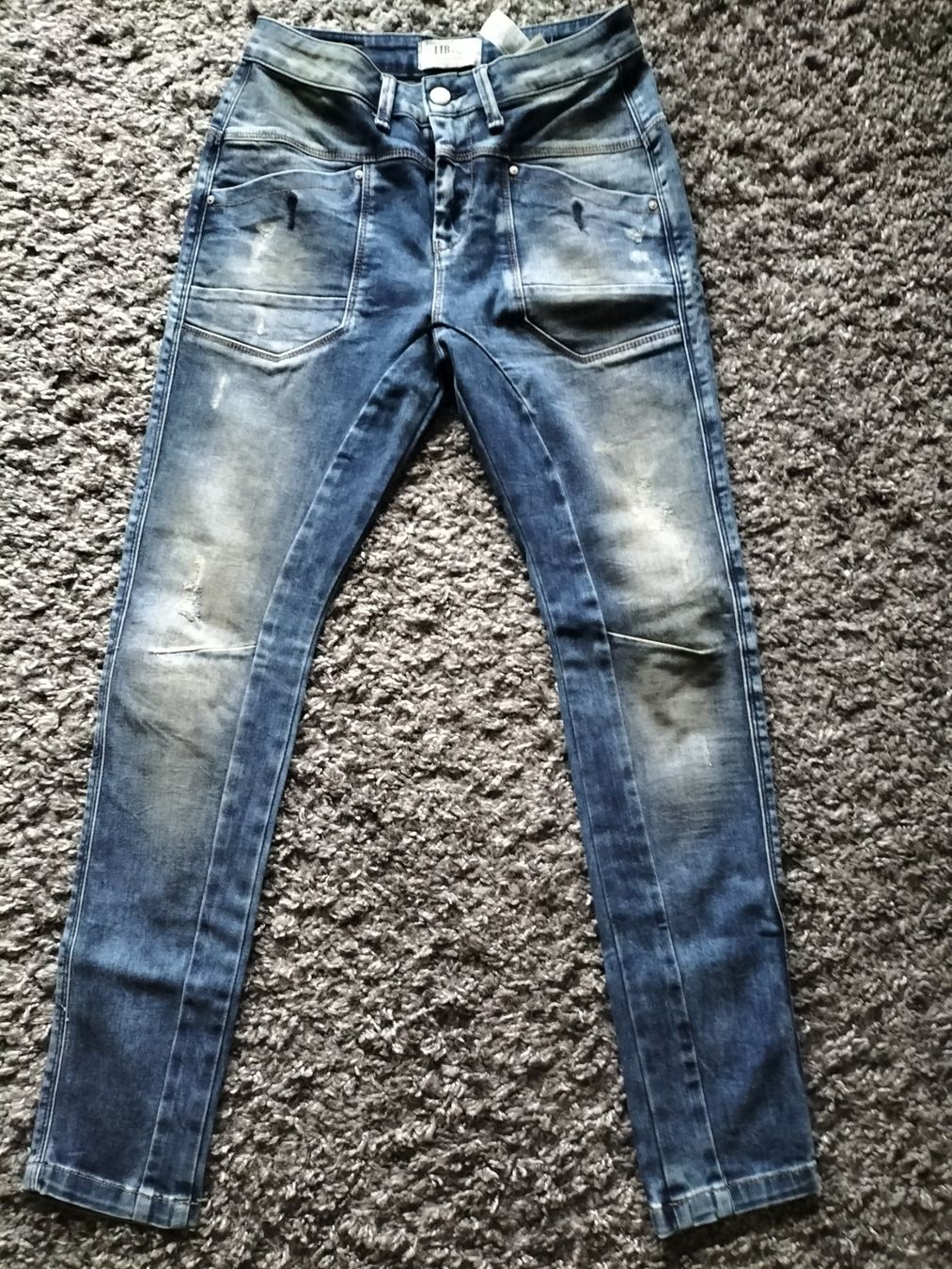 Jeans: trendige Jeans von LTB – Usato da Sins venduto da Taschending