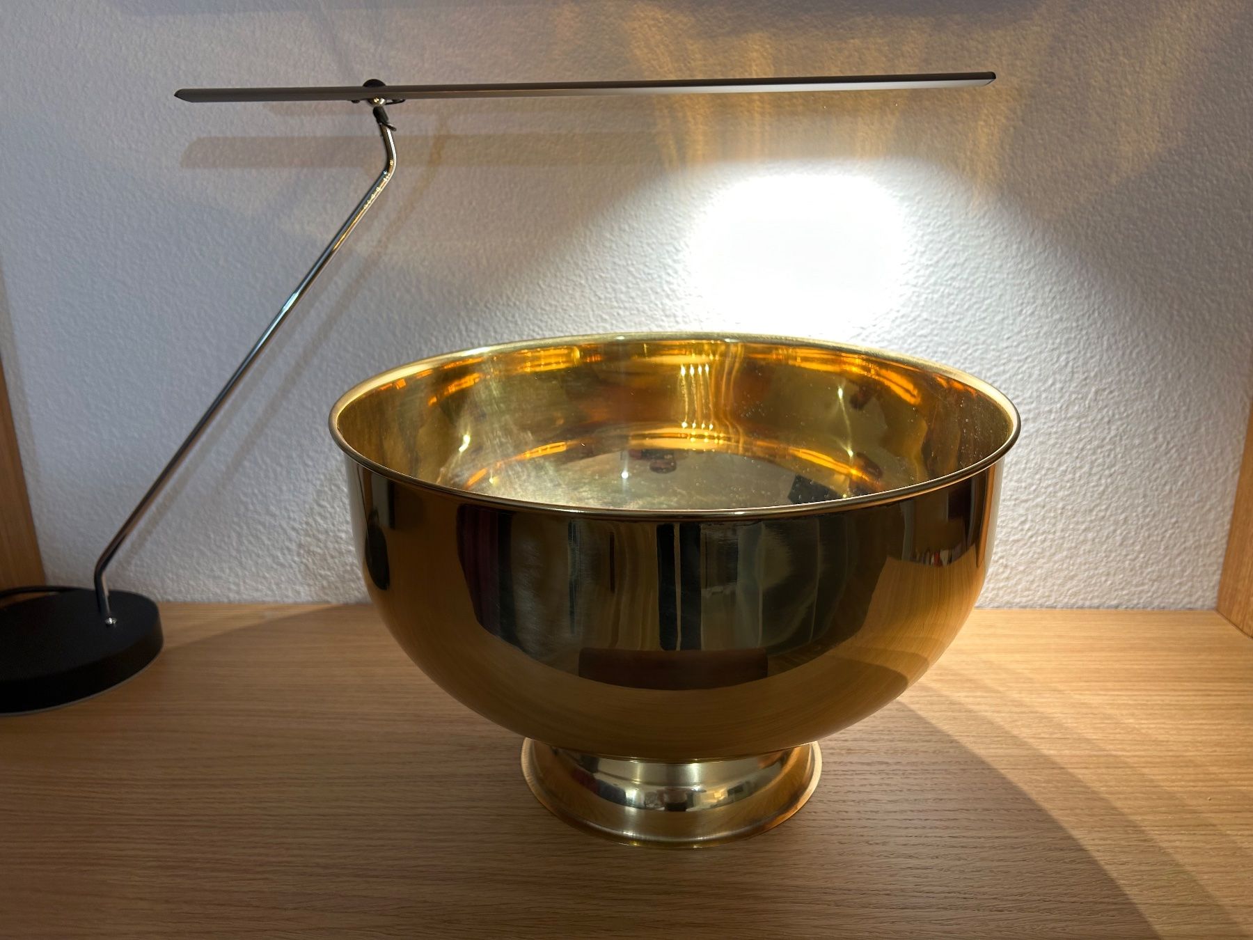 Altro: Grosser Champagnerkübel Messing – Nuovo (secondo la descrizione) da Basel venduto da mar_dn9x