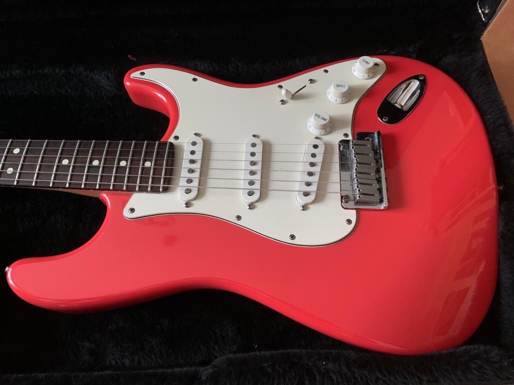 Fender Strumenti musicali: Fender Stratocaster custom shop 1996 fiesta red – Usato da Niedergesteln venduto da die_7dpv 5