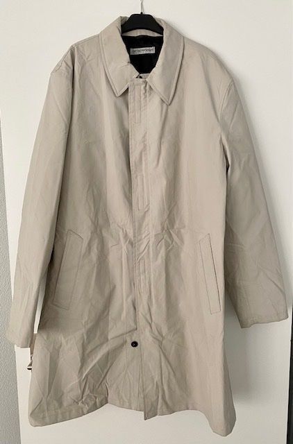 Armani Mäntel: Emporio Armani rain coat – Gebraucht aus Dallenwil von ZD2019