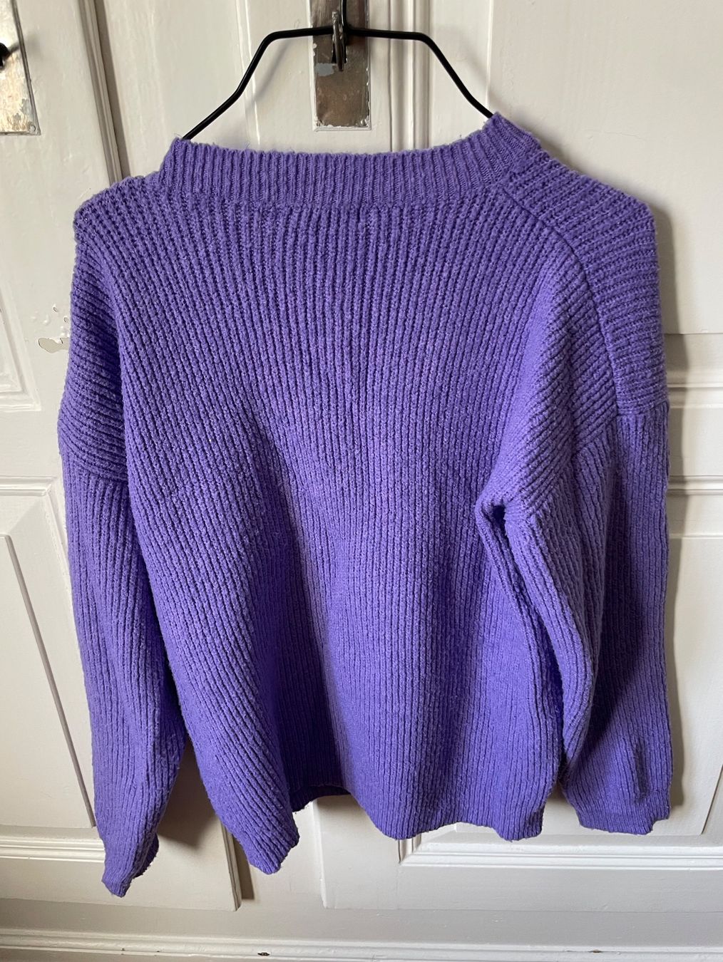 Maglioni & Felpe: by Clara Paris Pullover mit Schmuckstein - wie Sézane COS – Usato da Zürich venduto da Sarazrh 2